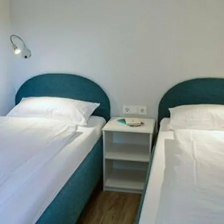 Kaeptn-christiansen-14